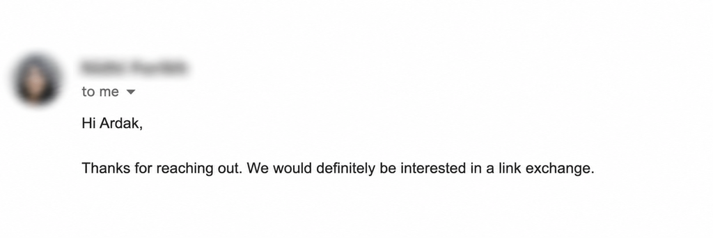 Screenshot: Publisher reply: "We would definitely be interested in a link exchange."